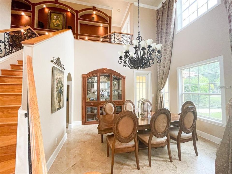 For Sale: $3,200,000 (5 beds, 3 baths, 4500 Square Feet)