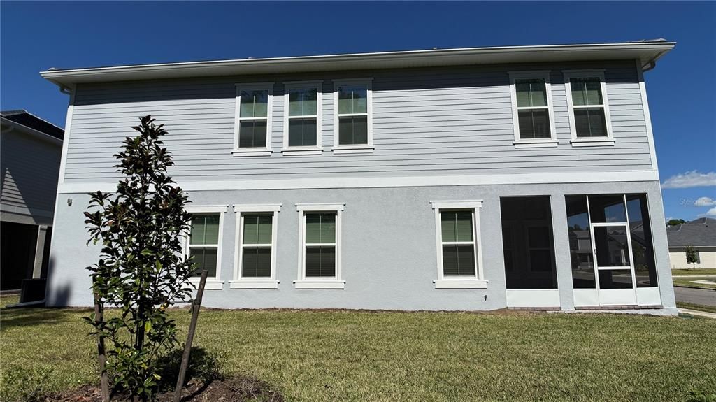 出租: $4,500 (6 贝兹, 3 浴室, 3764 平方英尺)