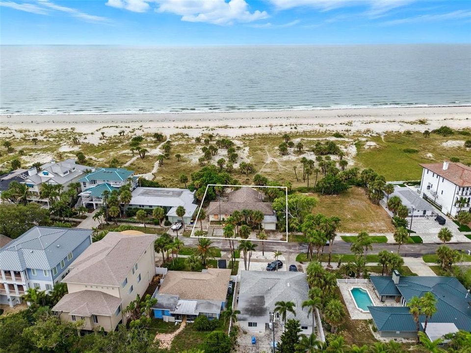 En Venta: $6,400,000 (3 camas, 3 baños, 2548 Pies cuadrados)