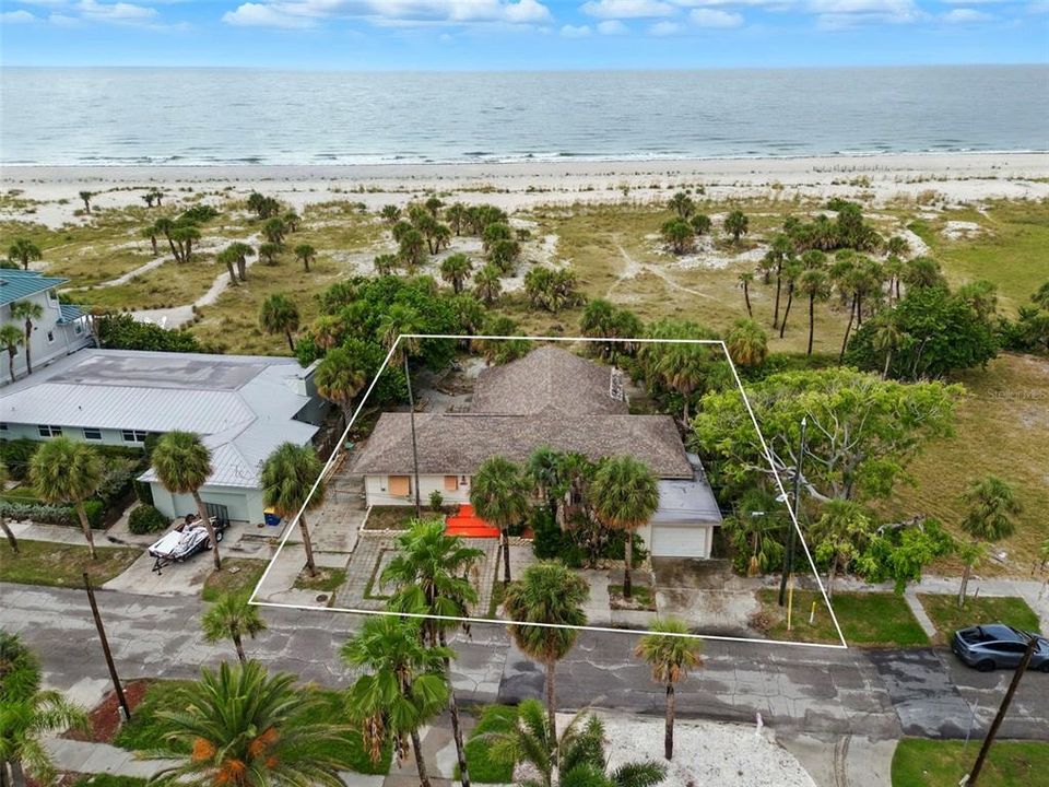 En Venta: $6,400,000 (3 camas, 3 baños, 2548 Pies cuadrados)