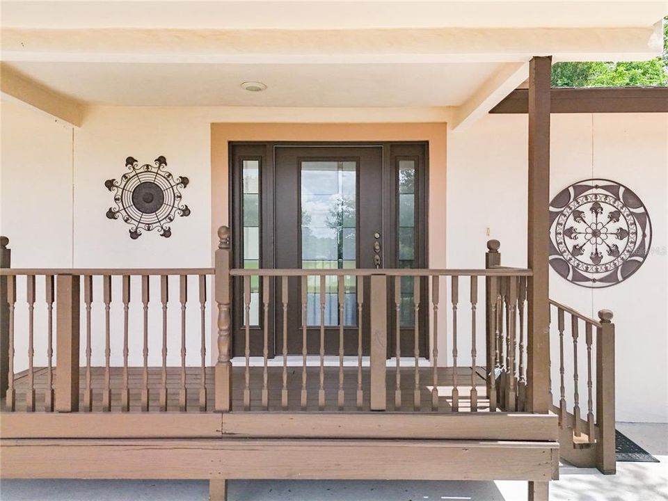 Active With Contract: $375,000 (3 beds, 2 baths, 1566 Square Feet)