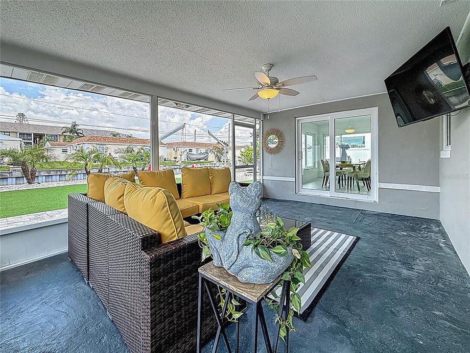 出租: $3,800 (3 贝兹, 2 浴室, 1141 平方英尺)