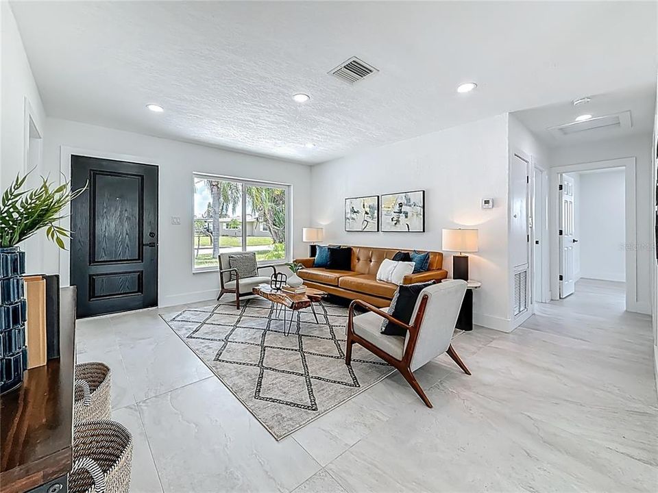 出租: $3,800 (3 贝兹, 2 浴室, 1141 平方英尺)