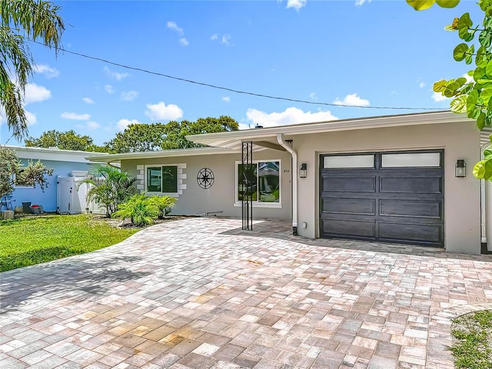 出租: $3,800 (3 贝兹, 2 浴室, 1141 平方英尺)