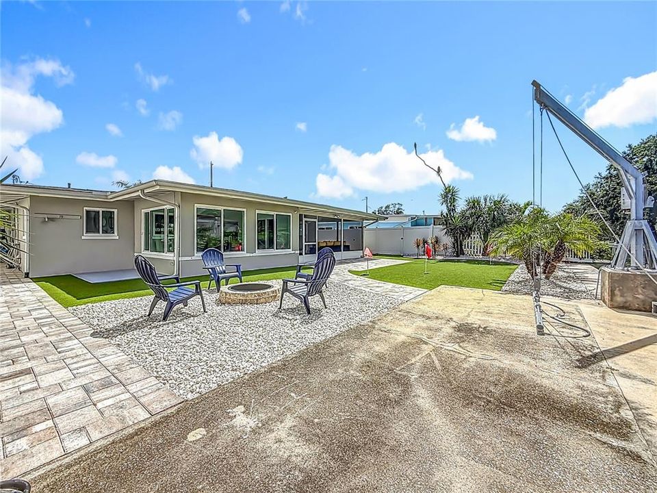 出租: $3,800 (3 贝兹, 2 浴室, 1141 平方英尺)