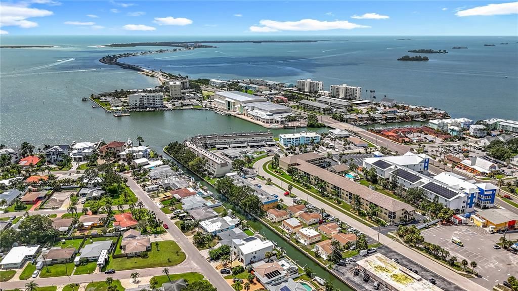 出租: $3,800 (3 贝兹, 2 浴室, 1141 平方英尺)