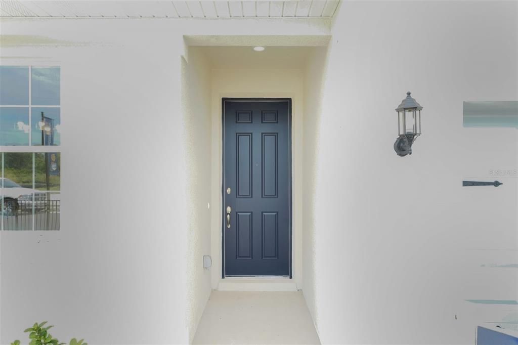 Под контрактом: $385,544 (4 спален, 2 ванн, 1625 Квадратных фут)