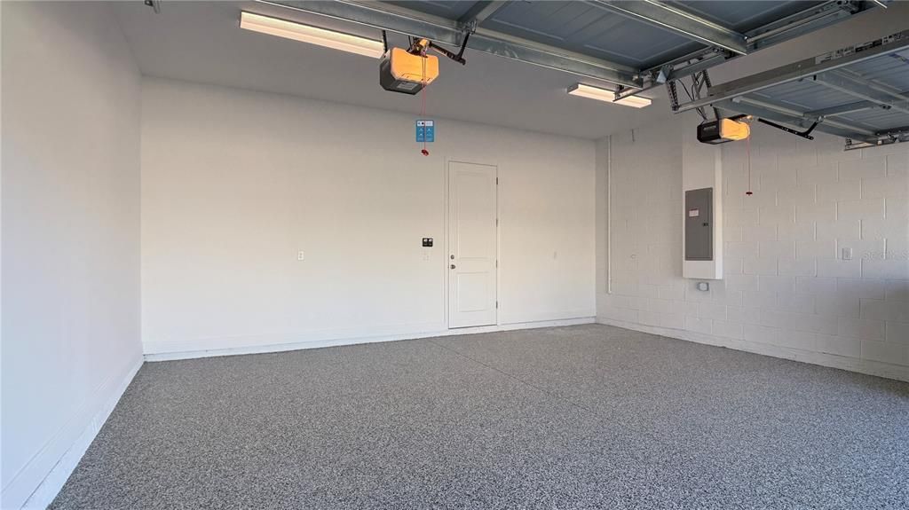 For Rent: $4,500 (6 beds, 3 baths, 3764 Square Feet)