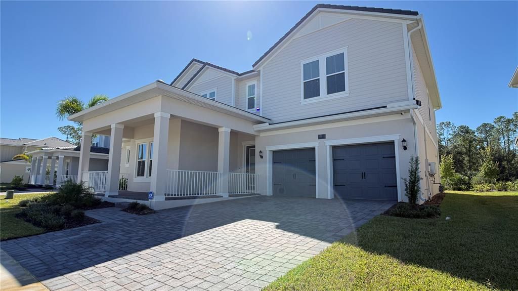 For Rent: $4,500 (6 beds, 3 baths, 3764 Square Feet)