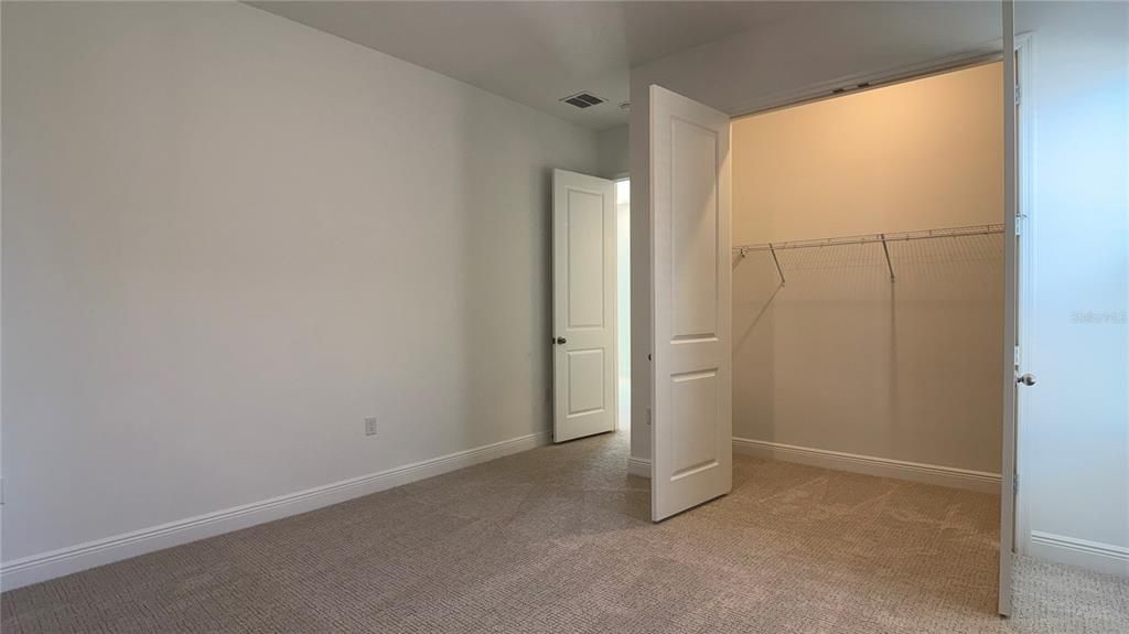 For Rent: $4,500 (6 beds, 3 baths, 3764 Square Feet)