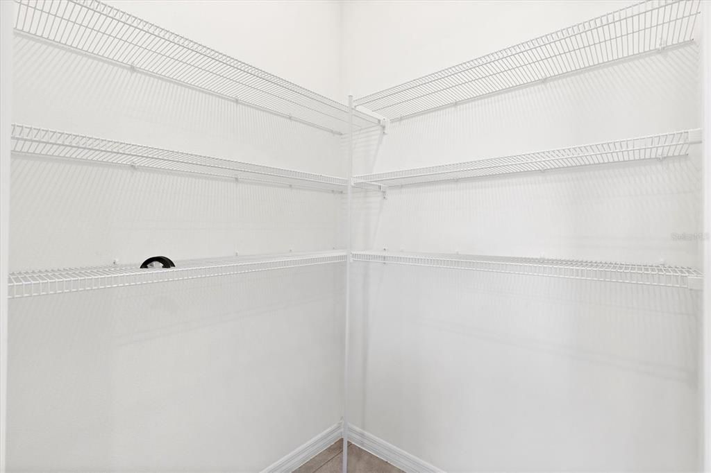 En Renta: $2,500 (4 camas, 2 baños, 2034 Pies cuadrados)