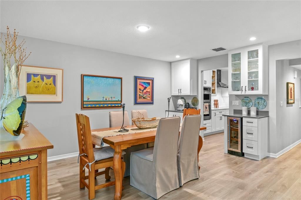 For Sale: $595,000 (3 beds, 2 baths, 1734 Square Feet)