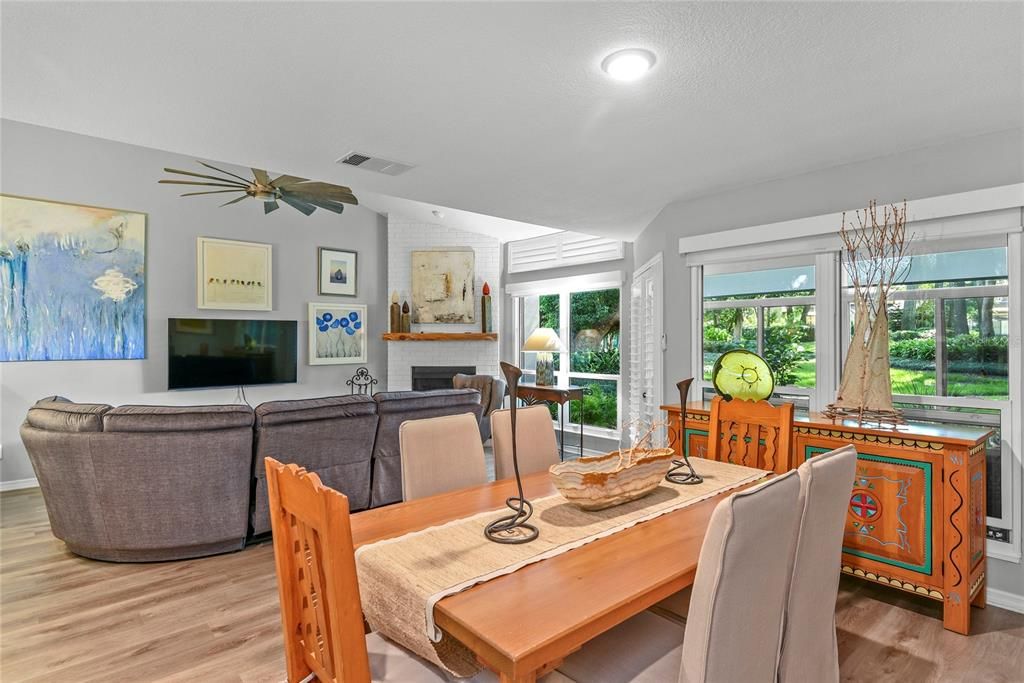 For Sale: $595,000 (3 beds, 2 baths, 1734 Square Feet)