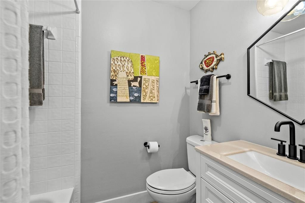 For Sale: $595,000 (3 beds, 2 baths, 1734 Square Feet)