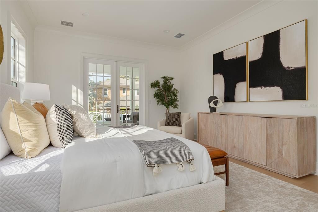 待售: $3,695,000 (5 贝兹, 5 浴室, 4574 平方英尺)