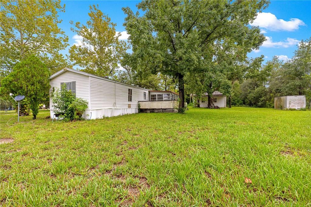 На продажу: $180,000 (2 спален, 1 ванн, 728 Квадратных фут)