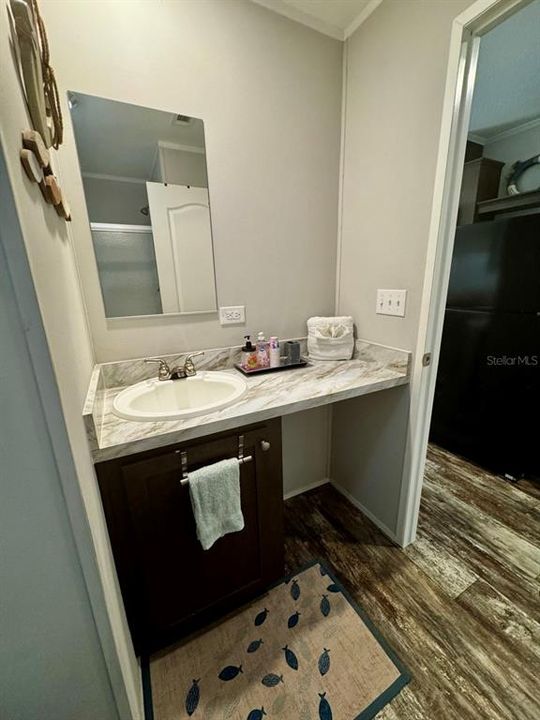 For Sale: $135,000 (1 beds, 1 baths, 511 Square Feet)