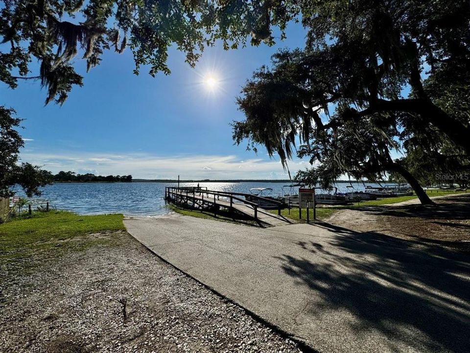 For Sale: $135,000 (1 beds, 1 baths, 511 Square Feet)