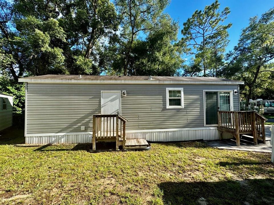 For Sale: $135,000 (1 beds, 1 baths, 511 Square Feet)