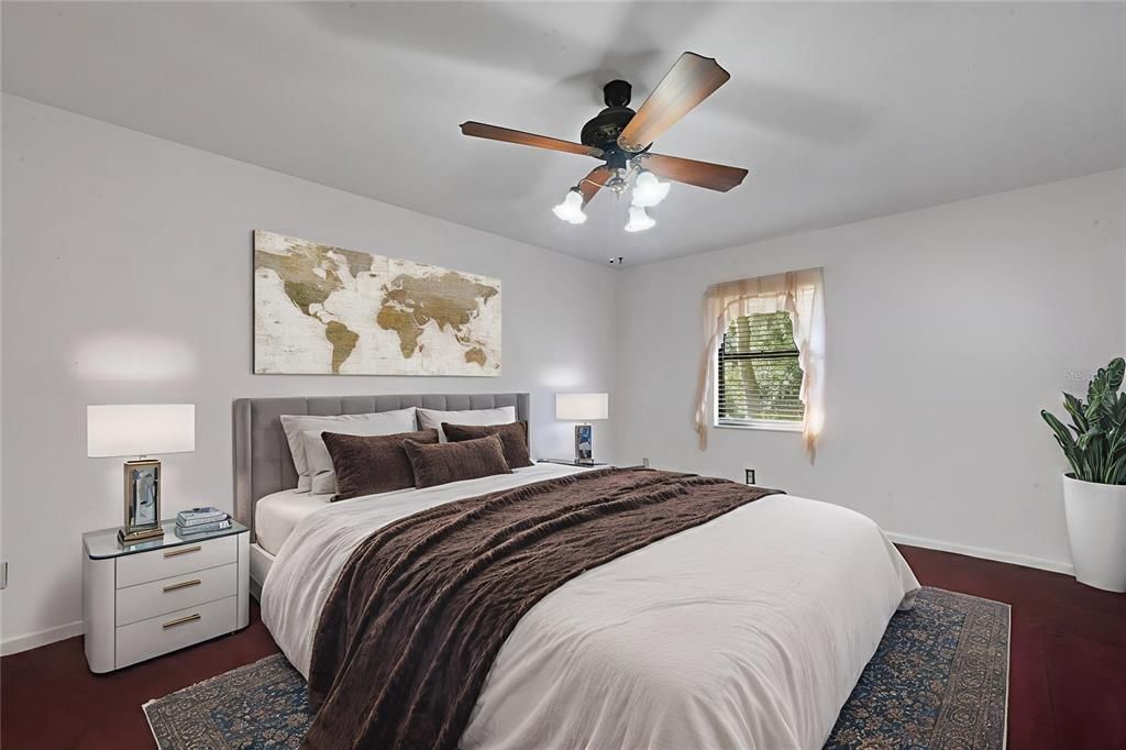 Active With Contract: $374,000 (3 beds, 3 baths, 1832 Square Feet)