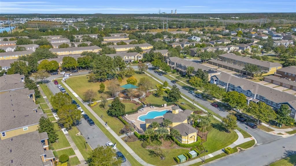 待售: $300,000 (3 贝兹, 2 浴室, 1374 平方英尺)