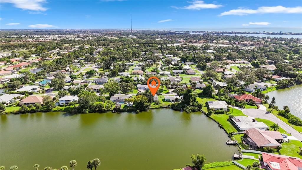 Под контрактом: $250,000 (3 спален, 2 ванн, 1246 Квадратных фут)