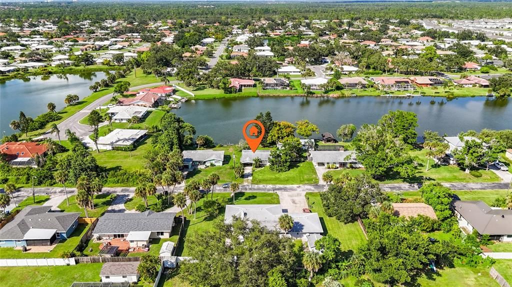 Под контрактом: $250,000 (3 спален, 2 ванн, 1246 Квадратных фут)