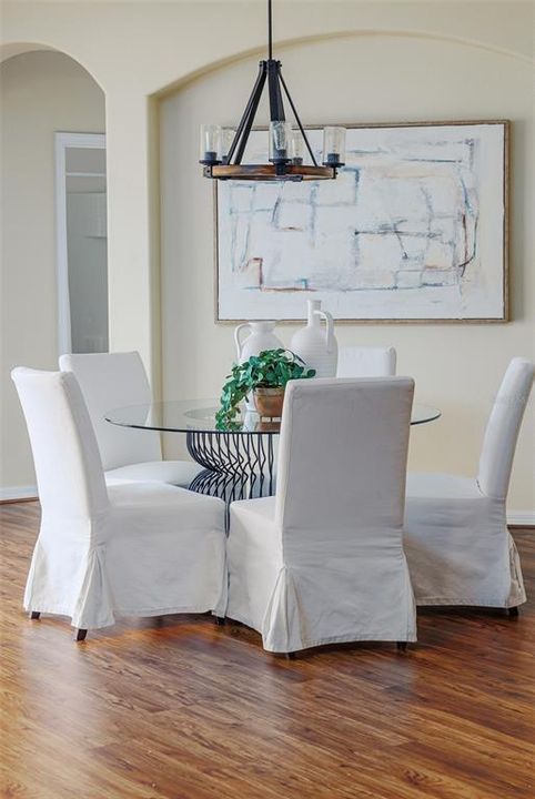 For Sale: $445,000 (4 beds, 3 baths, 2720 Square Feet)