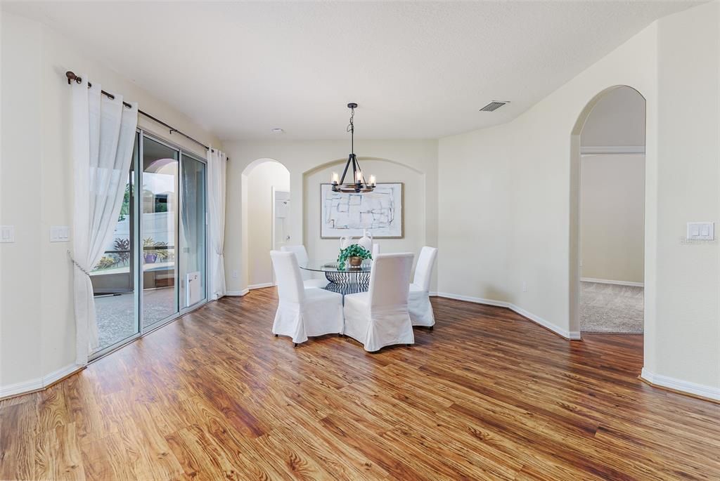 For Sale: $445,000 (4 beds, 3 baths, 2720 Square Feet)