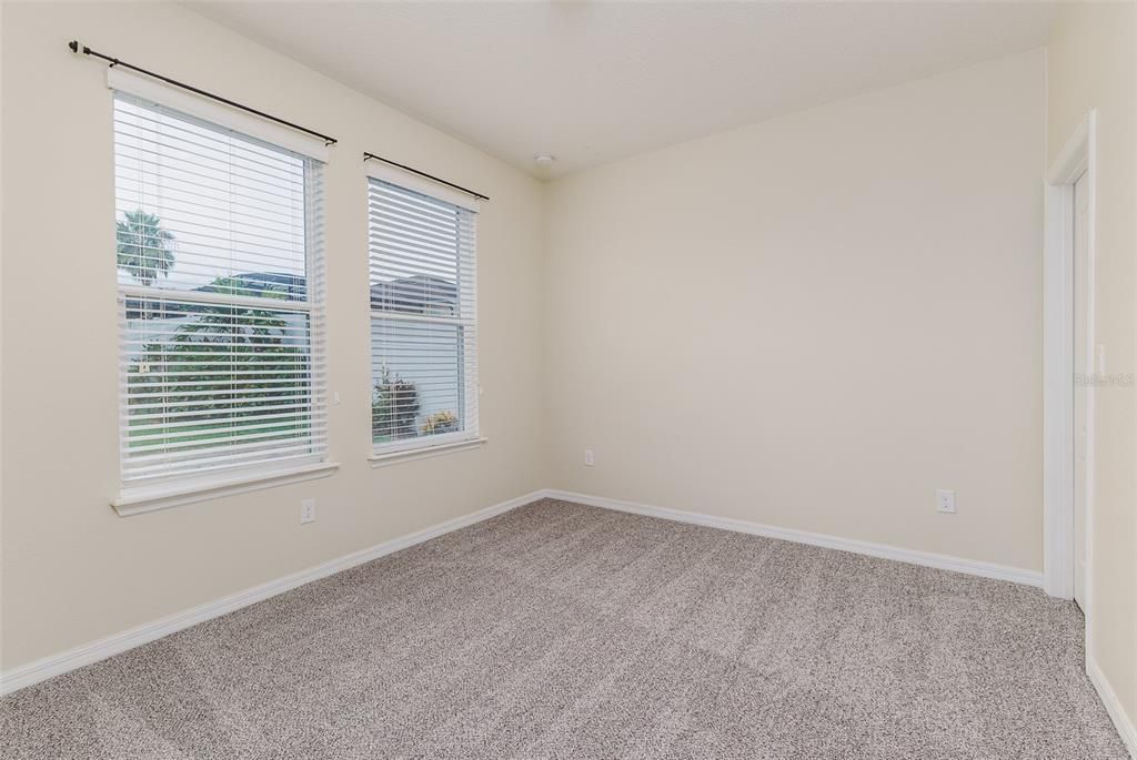 For Sale: $445,000 (4 beds, 3 baths, 2720 Square Feet)