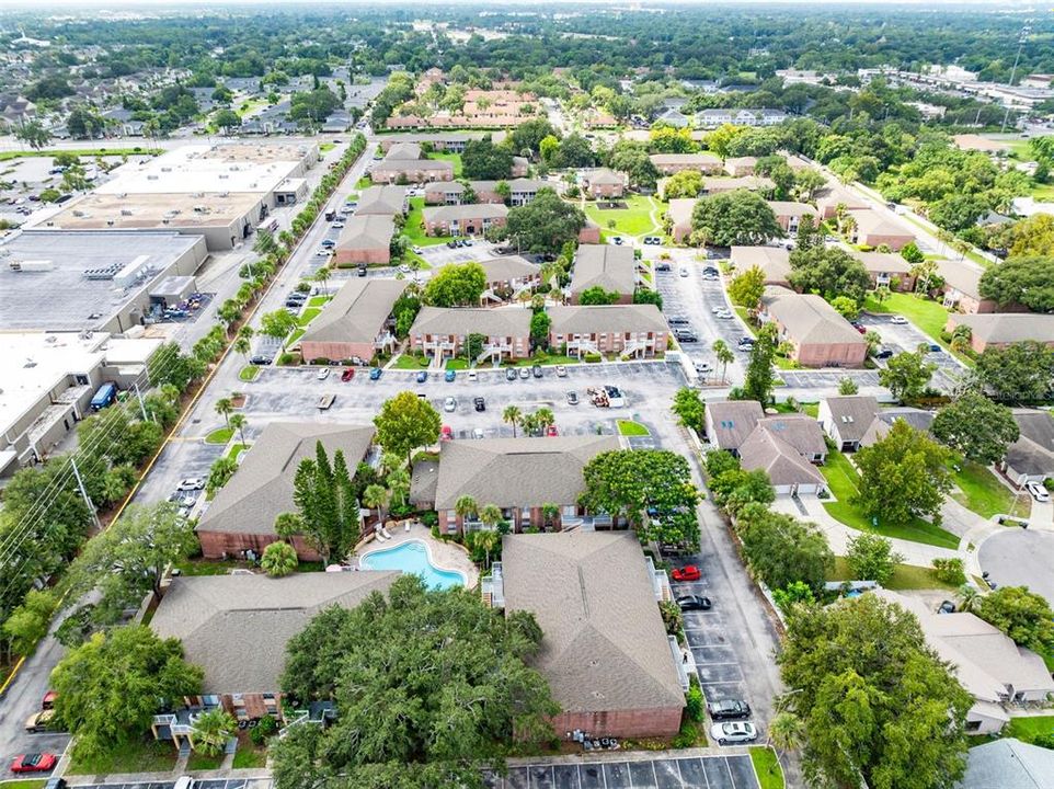 待售: $129,900 (1 贝兹, 1 浴室, 550 平方英尺)