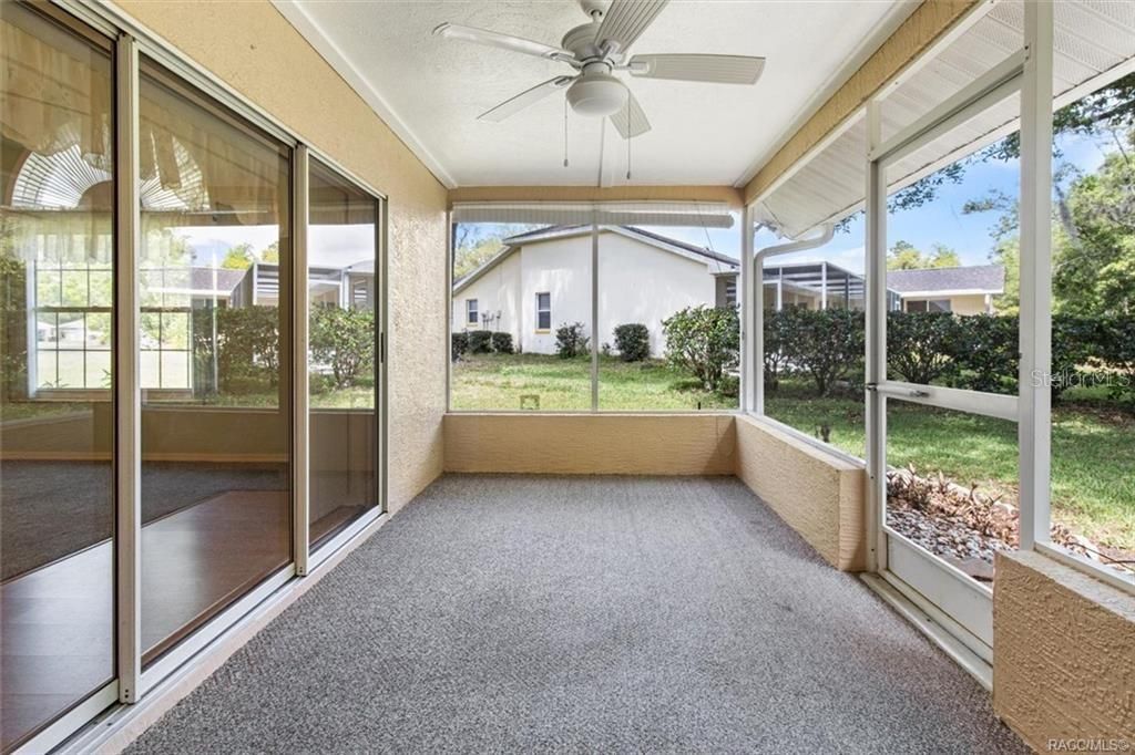 For Sale: $279,500 (3 beds, 2 baths, 1927 Square Feet)