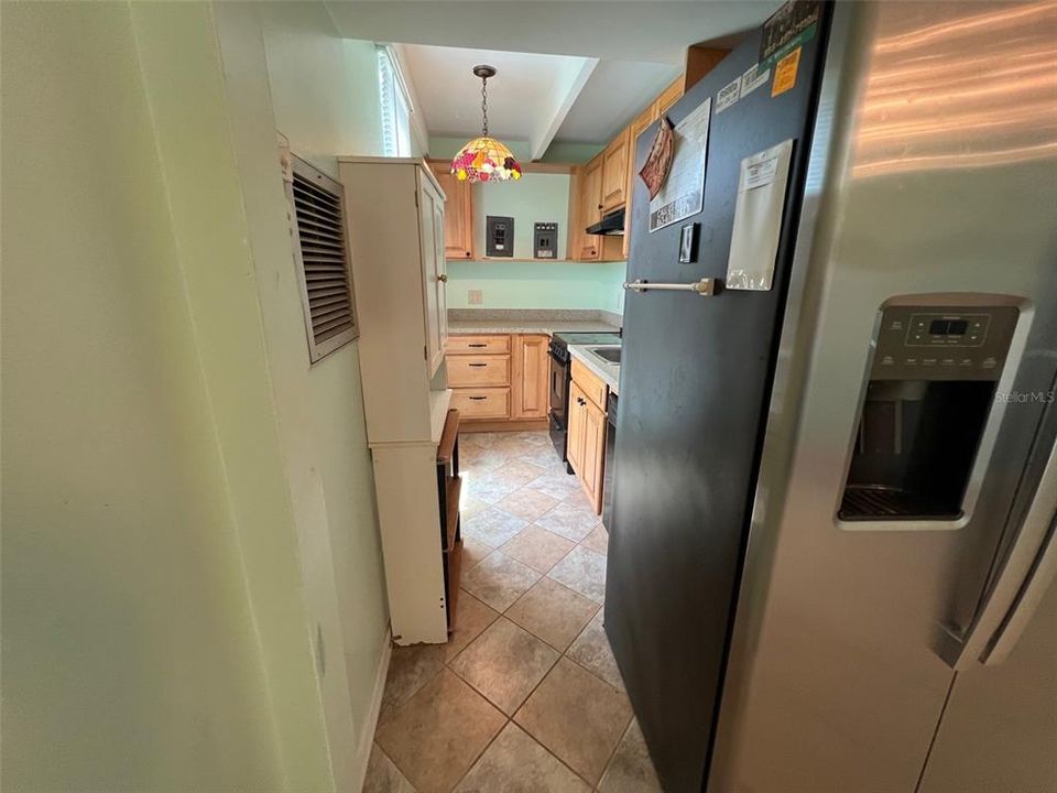 待售: $147,000 (1 贝兹, 1 浴室, 648 平方英尺)