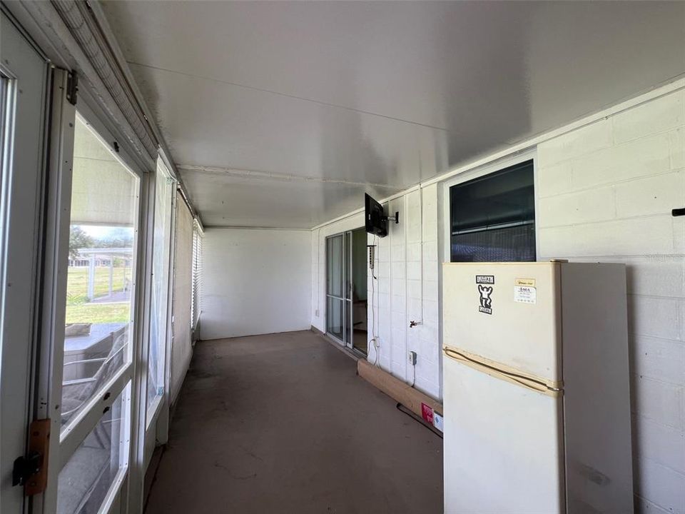 待售: $147,000 (1 贝兹, 1 浴室, 648 平方英尺)