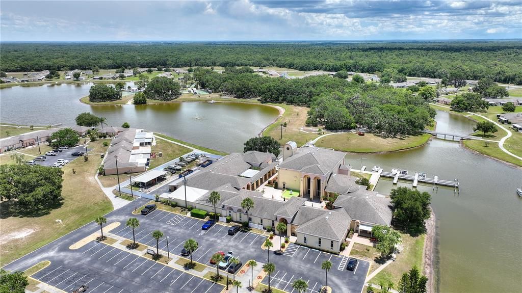 待售: $147,000 (1 贝兹, 1 浴室, 648 平方英尺)