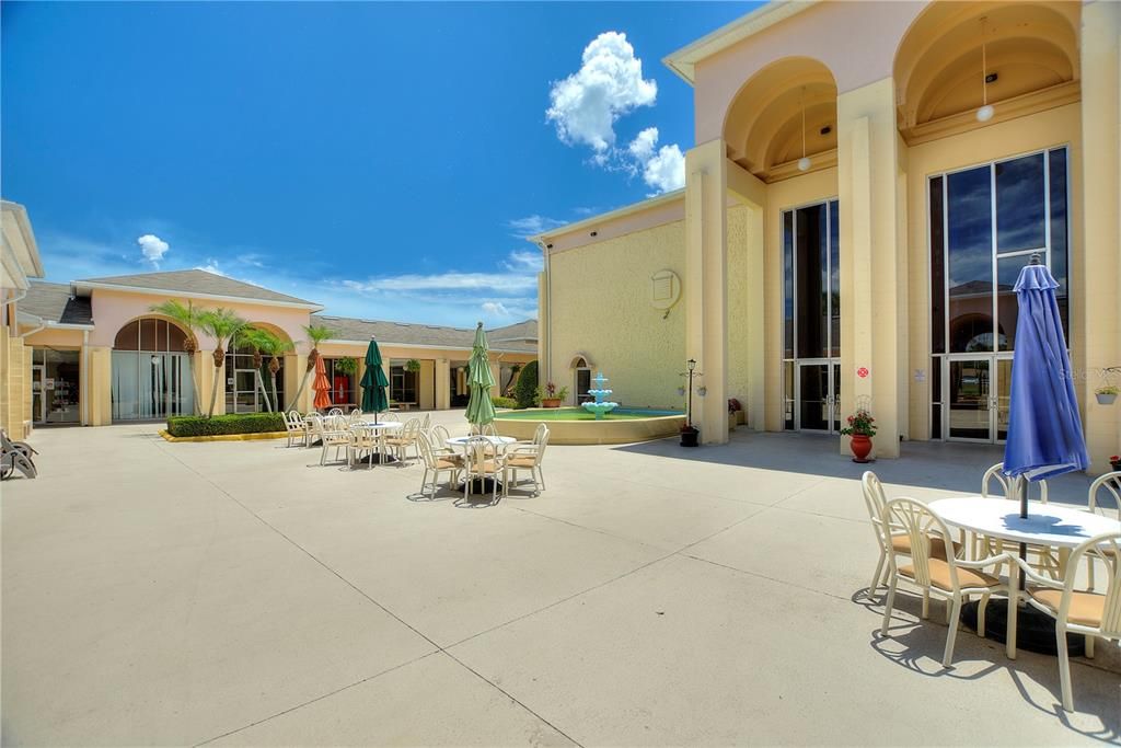 待售: $147,000 (1 贝兹, 1 浴室, 648 平方英尺)