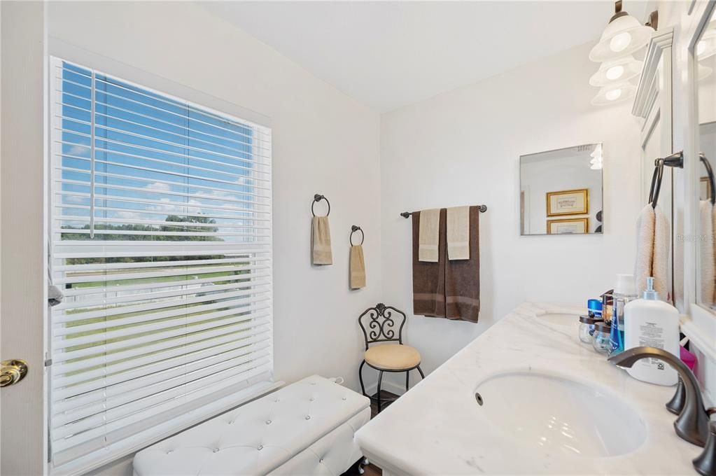 待售: $449,900 (4 贝兹, 3 浴室, 3038 平方英尺)