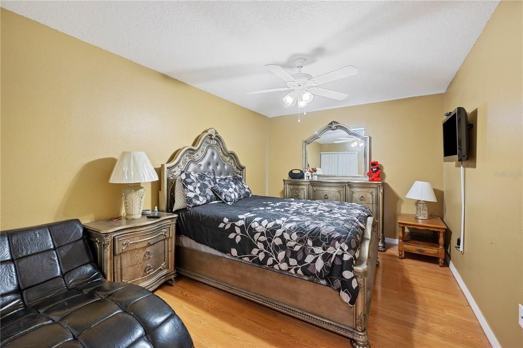 待售: $449,900 (4 贝兹, 3 浴室, 3038 平方英尺)