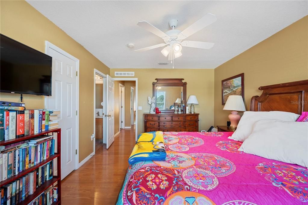 待售: $449,900 (4 贝兹, 3 浴室, 3038 平方英尺)