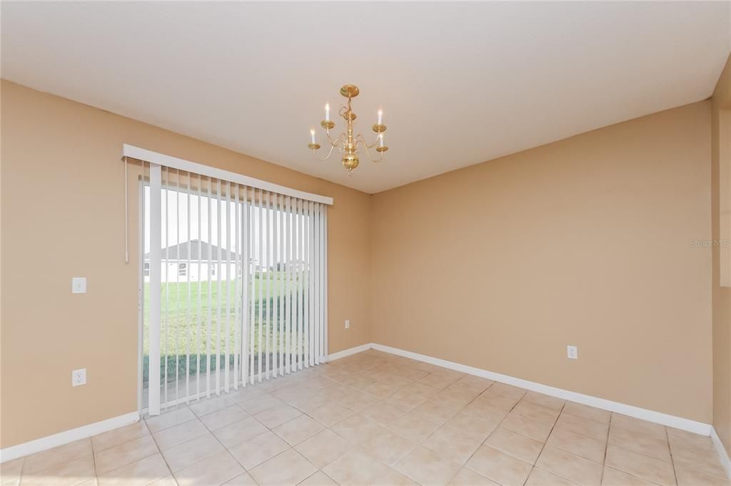 出租: $1,505 (3 贝兹, 2 浴室, 1547 平方英尺)