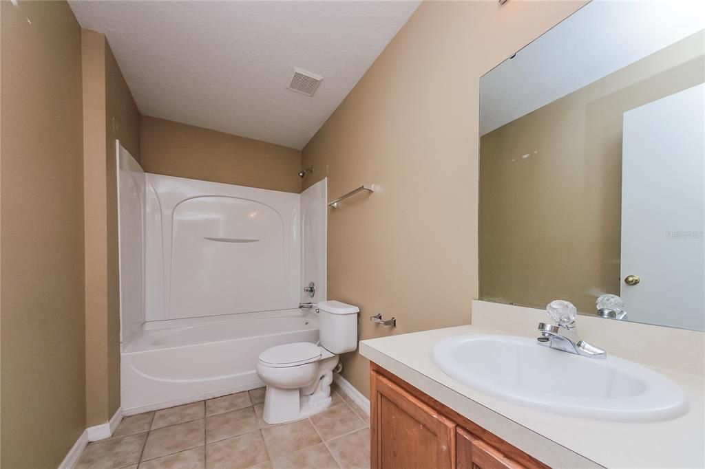 出租: $1,505 (3 贝兹, 2 浴室, 1547 平方英尺)