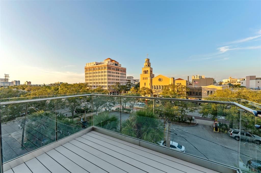 For Rent: $9,500 (2 beds, 2 baths, 2321 Square Feet)