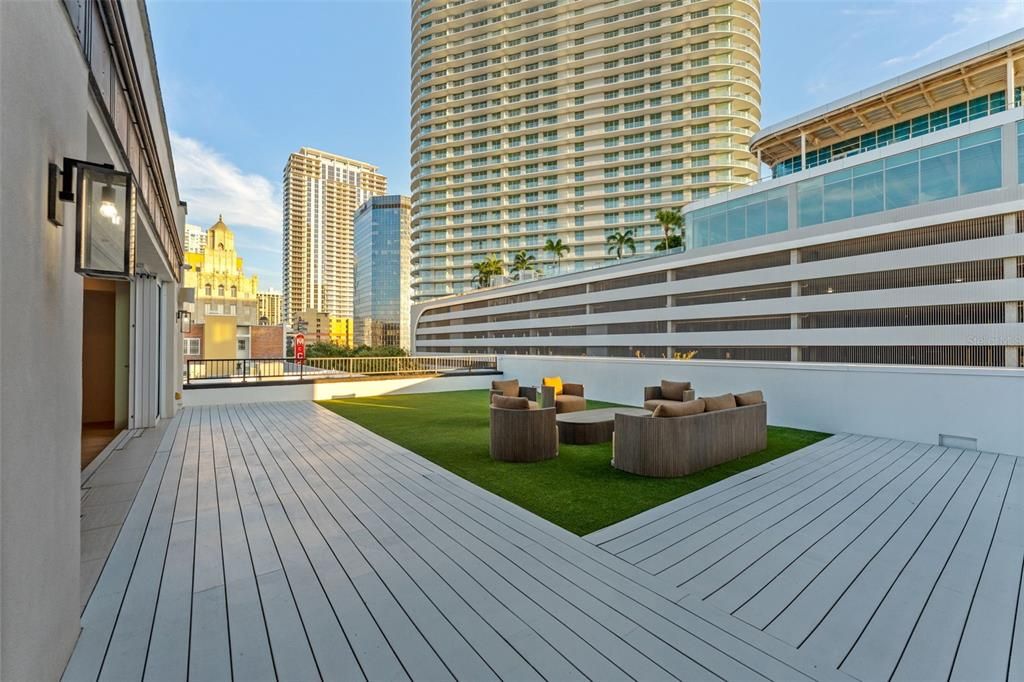 For Rent: $9,500 (2 beds, 2 baths, 2321 Square Feet)