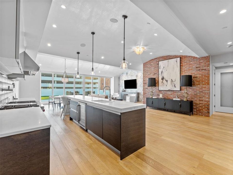 For Rent: $9,500 (2 beds, 2 baths, 2321 Square Feet)