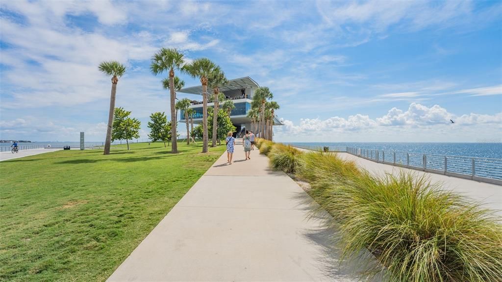 For Rent: $9,500 (2 beds, 2 baths, 2321 Square Feet)