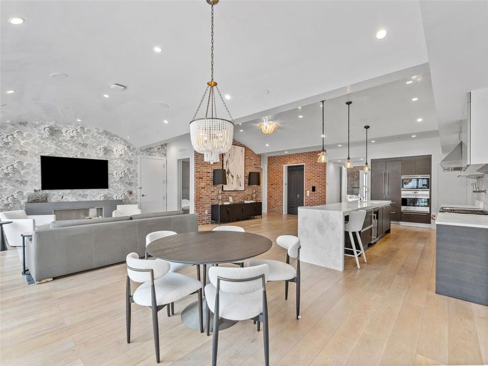 For Rent: $9,500 (2 beds, 2 baths, 2321 Square Feet)