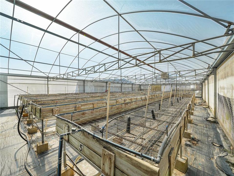 待售: $41,808 (0 贝兹, 0 浴室, 3216 平方英尺)