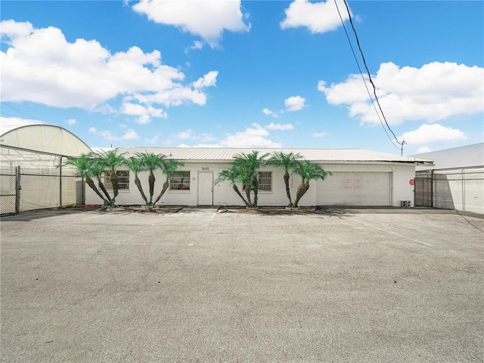 待售: $41,808 (0 贝兹, 0 浴室, 3216 平方英尺)