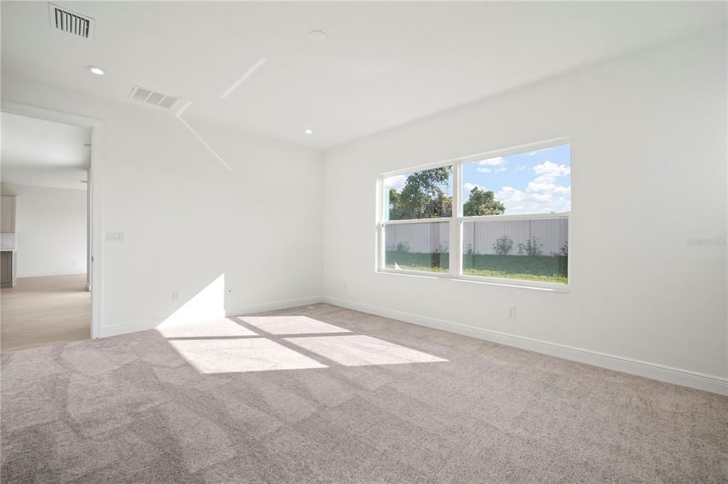 待售: $548,950 (4 贝兹, 3 浴室, 2351 平方英尺)