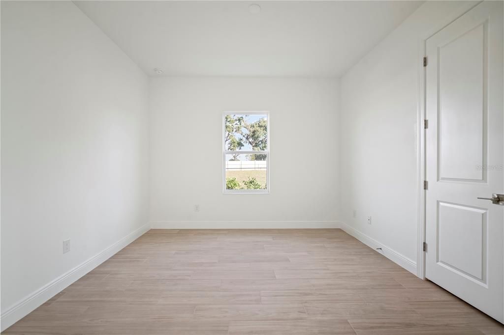 待售: $548,950 (4 贝兹, 3 浴室, 2351 平方英尺)